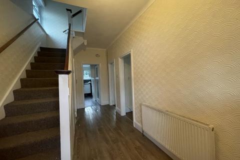 3 bedroom semi-detached house to rent, Woodlands Road, Sparkhill