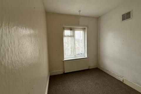 3 bedroom semi-detached house to rent, Woodlands Road, Sparkhill