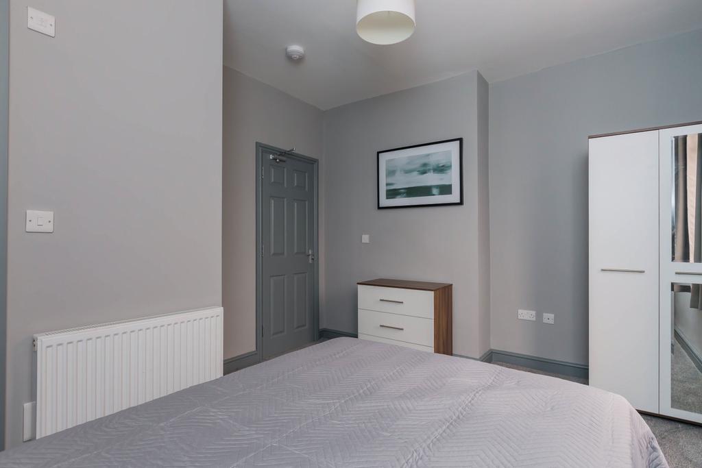 Room 4