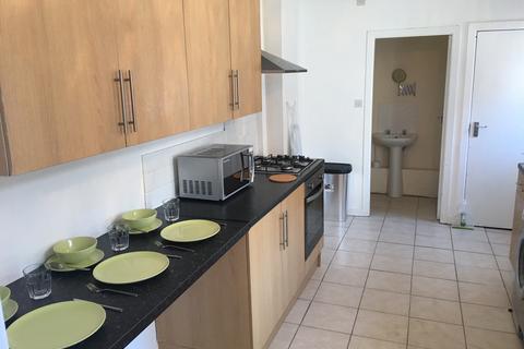 5 bedroom house share to rent, Tune Street, Barnsley, Barnsley, S70