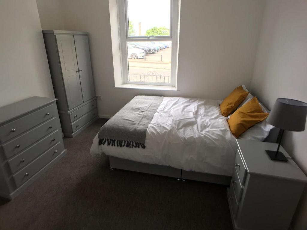 5 Bed HMO   Castlereagh Street, Barnsley