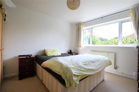 1 bedroom terraced house to rent, Oxford Road, Owlsmoor, Sandhurst, Berkshire, GU47