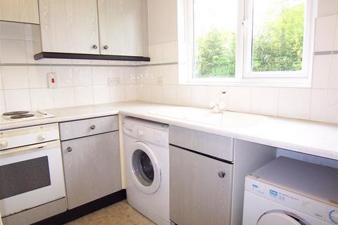 1 bedroom flat to rent, Granville Place, Pinner