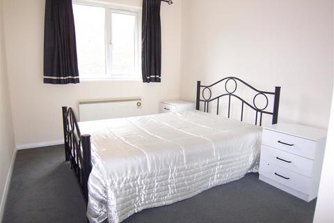 1 bedroom flat to rent, Granville Place, Pinner