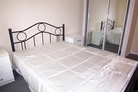 1 bedroom flat to rent, Granville Place, Pinner