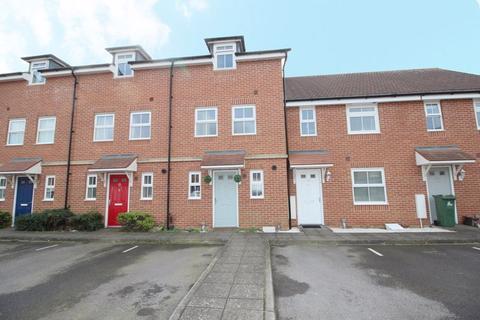 4 bedroom terraced house for sale - Payne's Place, Hedge End, SO30 2LS