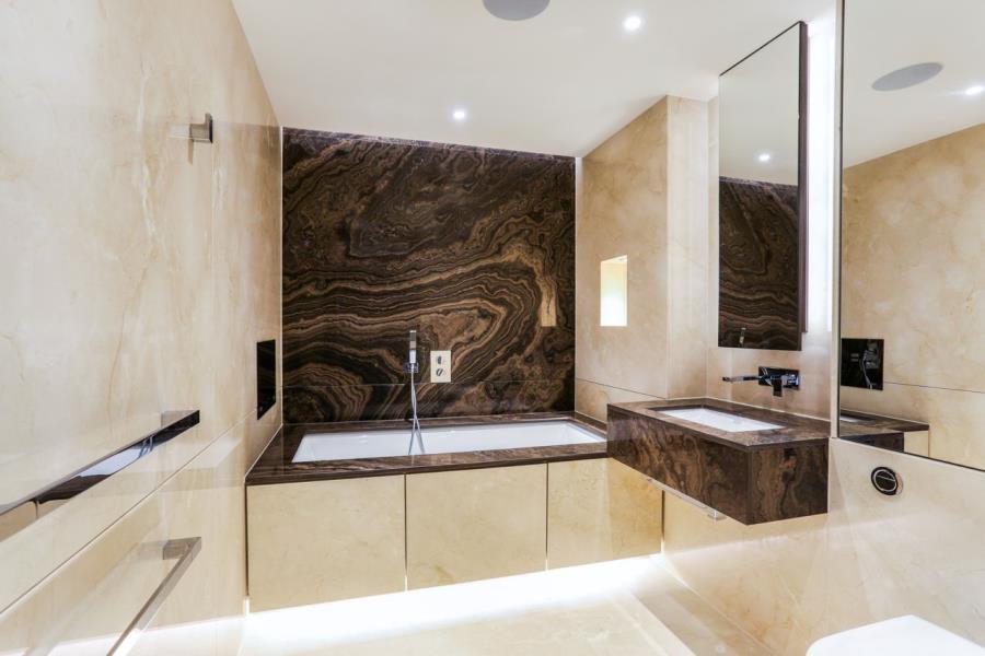 Apartment in London - View 3