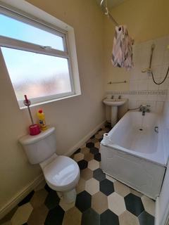 1 bedroom flat to rent, Davenport Avenue, M20