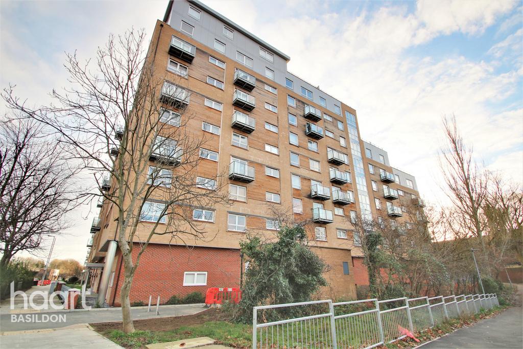 Cherrydown East, Basildon 1 bed flat £160,000