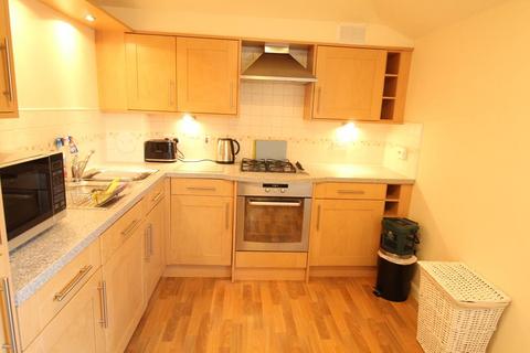 2 bedroom flat to rent, Anderson Drive, Top Floor, AB15