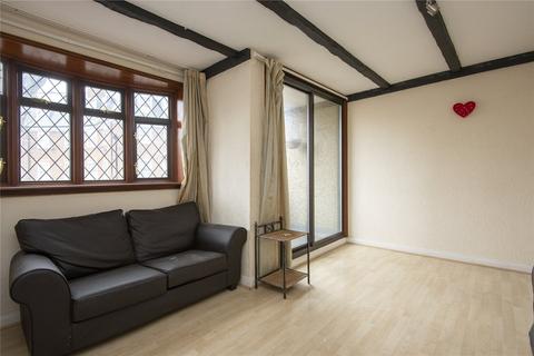 3 bedroom terraced house to rent, Alpha Grove, London, E14