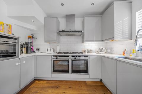90 Melthorne Drive, Ruislip, HA4 0TR