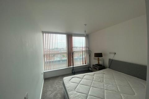 2 bedroom penthouse to rent, Marco Island, Huntingdon Street