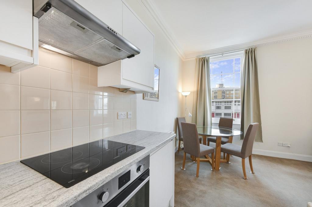 Kitchen/Reception