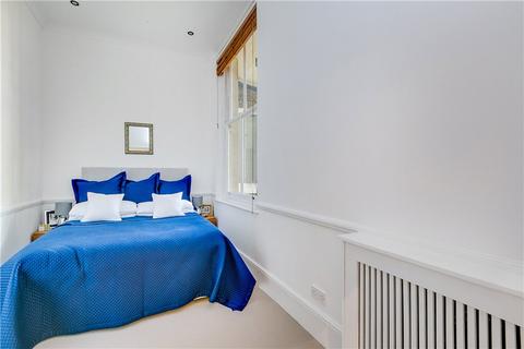 3 bedroom apartment for sale, Earls Court Square, London, SW5