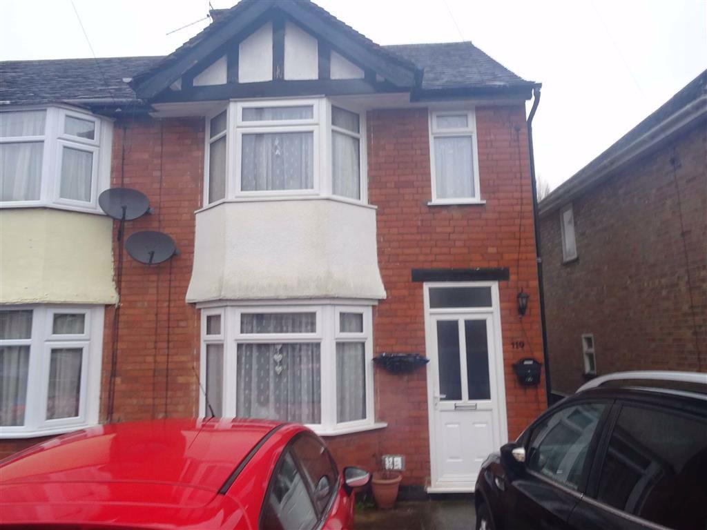 Tudor Road, Hinckley 3 bed semidetached house £165,000
