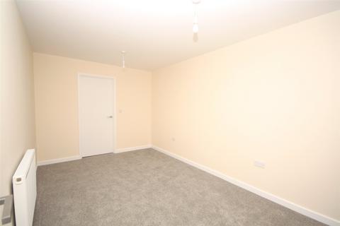 4 bedroom apartment to rent, St Edmund House, Rope Walk, Ipswich, Suffolk, IP4