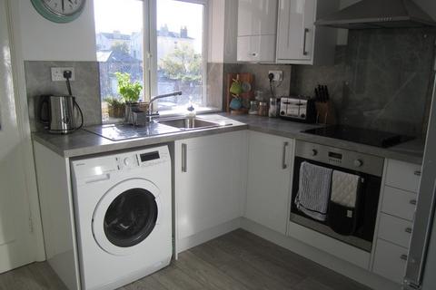 3 bedroom flat to rent - Andover Road, Cheltenham GL50