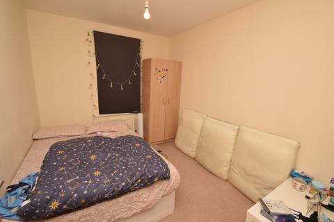 3 bedroom flat to rent, Clarkson Court, Hatfield AL10