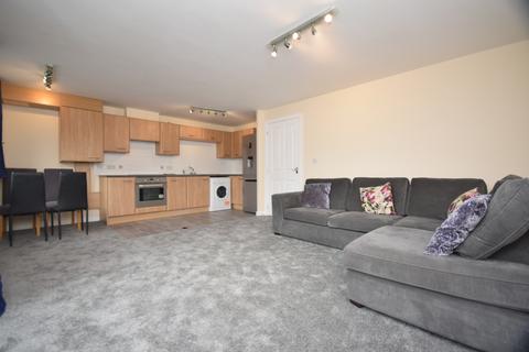 2 bedroom flat to rent, Spectre Court, Hatfield AL10