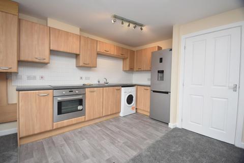2 bedroom flat to rent, Spectre Court, Hatfield AL10