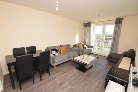 2 bedroom flat to rent, Parkhouse Court, Hatfield AL10