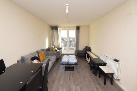2 bedroom flat to rent, Parkhouse Court, Hatfield AL10