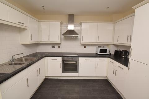 2 bedroom flat to rent, Parkhouse Court, Hatfield AL10