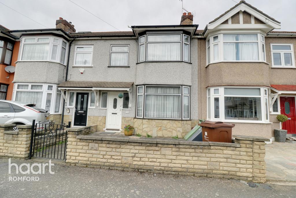 Horace Avenue, Romford 3 bed terraced house £350,000