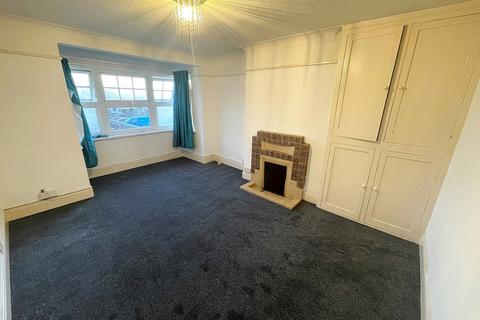 2 bedroom flat to rent, Highland Road, Southsea