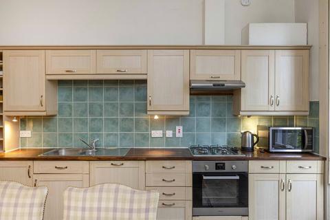 4 bedroom apartment to rent, Great King Street, New Town, Edinburgh
