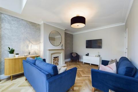 12 Elms Drive, Kirk Ella, Hull, HU10 7QJ