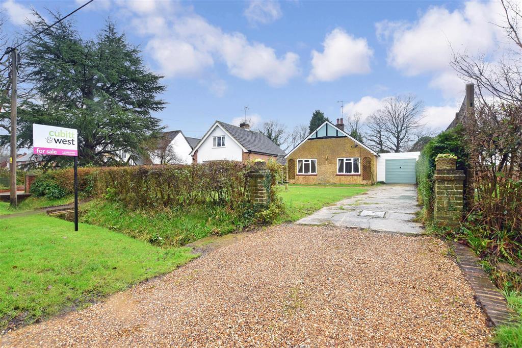 Barhatch Road, Cranleigh, Surrey 2 bed detached bungalow £525,000