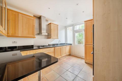 3 bedroom flat to rent, Richmond Hill,  Richmond,  TW10