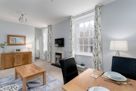 1 bedroom flat to rent, Heriot Bridge, Grassmarket, Edinburgh, EH1