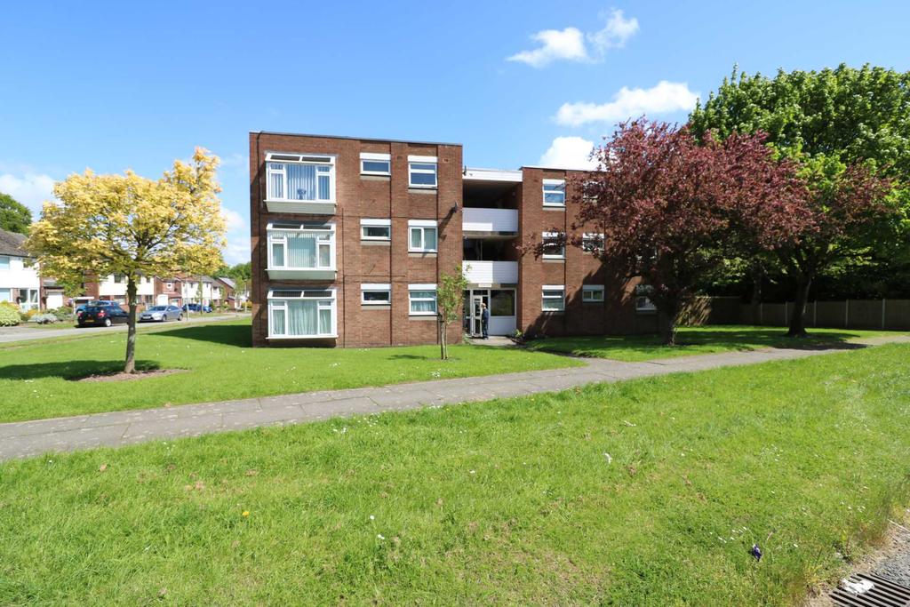 Gateacre Park Drive, Gateacre 2 bed apartment £650 pcm (£150 pw)