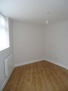 2 bedroom apartment to rent, Westway, Maghull
