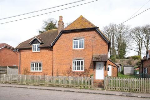 4 bedroom detached house to rent, West Ilsley, Newbury, Berkshire, RG20