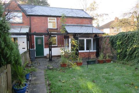 2 bedroom semi-detached house to rent, The Coach House, 219 Upper Chorlton Road, Whalley Range, Manchester. M16 0DE