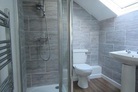 2 bedroom semi-detached house to rent, The Coach House, 219 Upper Chorlton Road, Whalley Range, Manchester. M16 0DE