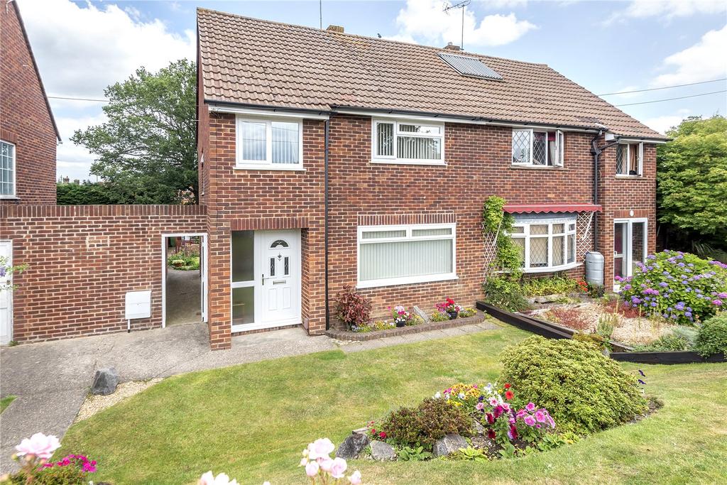 Westfield Road, Chandler's Ford, Hampshire, SO53 3 bed semidetached