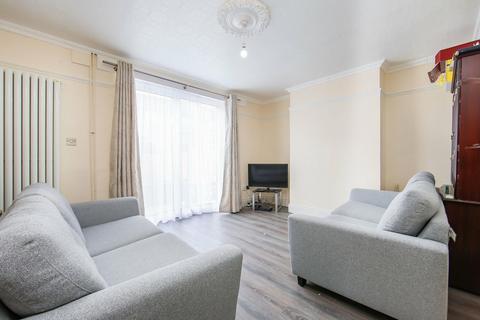 Flat 5, Kerscott House Rainhill Way, London, E3 3HX