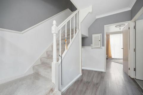 Flat 5, Kerscott House Rainhill Way, London, E3 3HX