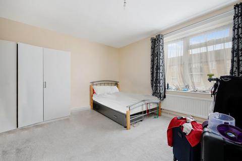 Flat 5, Kerscott House Rainhill Way, London, E3 3HX