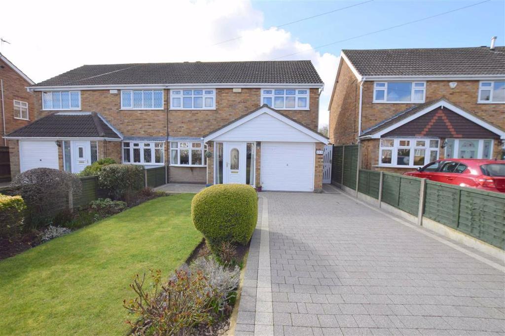 Chichester Road, Cleethorpes, North East Lincolnshire 4 bed semi