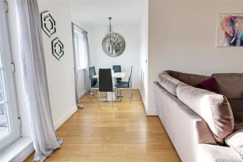 2 bedroom apartment for sale - Bourne Place, 101 Eastworth Road, Chertsey, Surrey, KT16