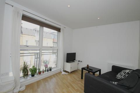 Studio to rent, 400 Essex Road,  Islington, N1