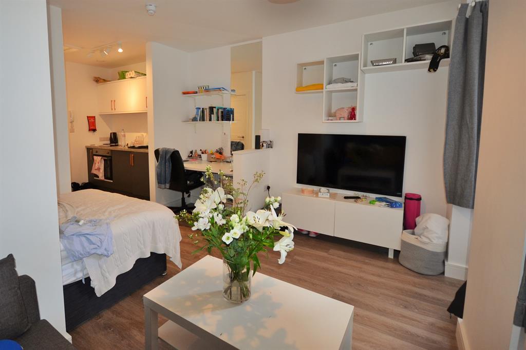Studio internal