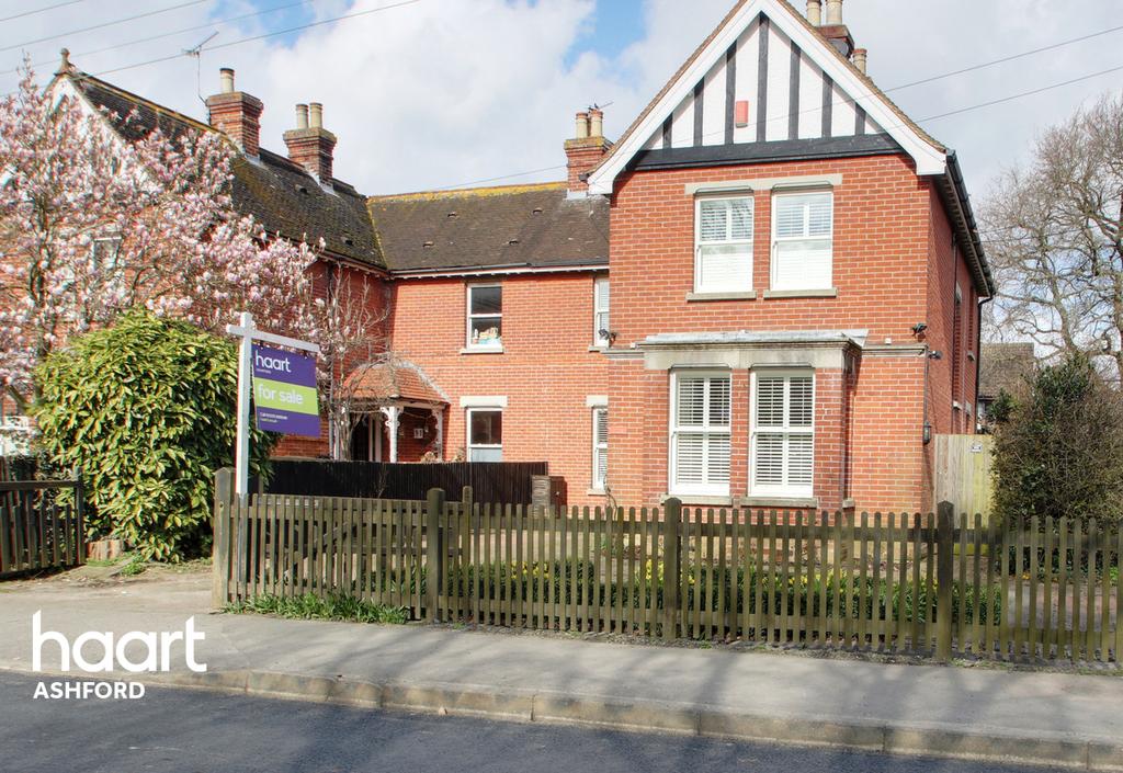 Lenham Road, Headcorn 3 bed villa £575,000
