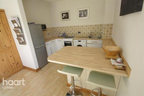 1 bedroom flat to rent, Tudor Road, Luton